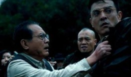 食人蝇电影在线观看,致命诱惑的生存游戏