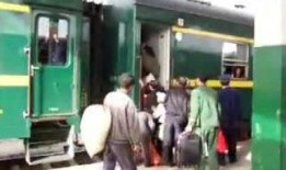 东莞火车站爆料事件视频,真相与争议交织的现场直击