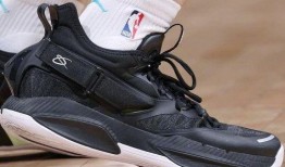 安踏鞋子爆料视频播放在线观看,独家揭秘新品细节与亮点