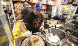 小老饭庄老板爆料事件视频,揭秘餐饮行业不为人知的内幕