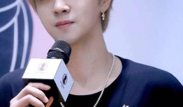 王鹤棣沈月最新爆料小花