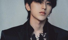 蔡徐坤爆料者点头视频,爆料者神秘瞬间引热议