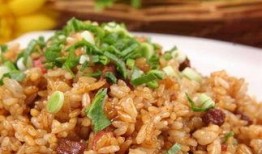 爆料牛肉炒饭怎么做视频,一招解锁美味秘诀